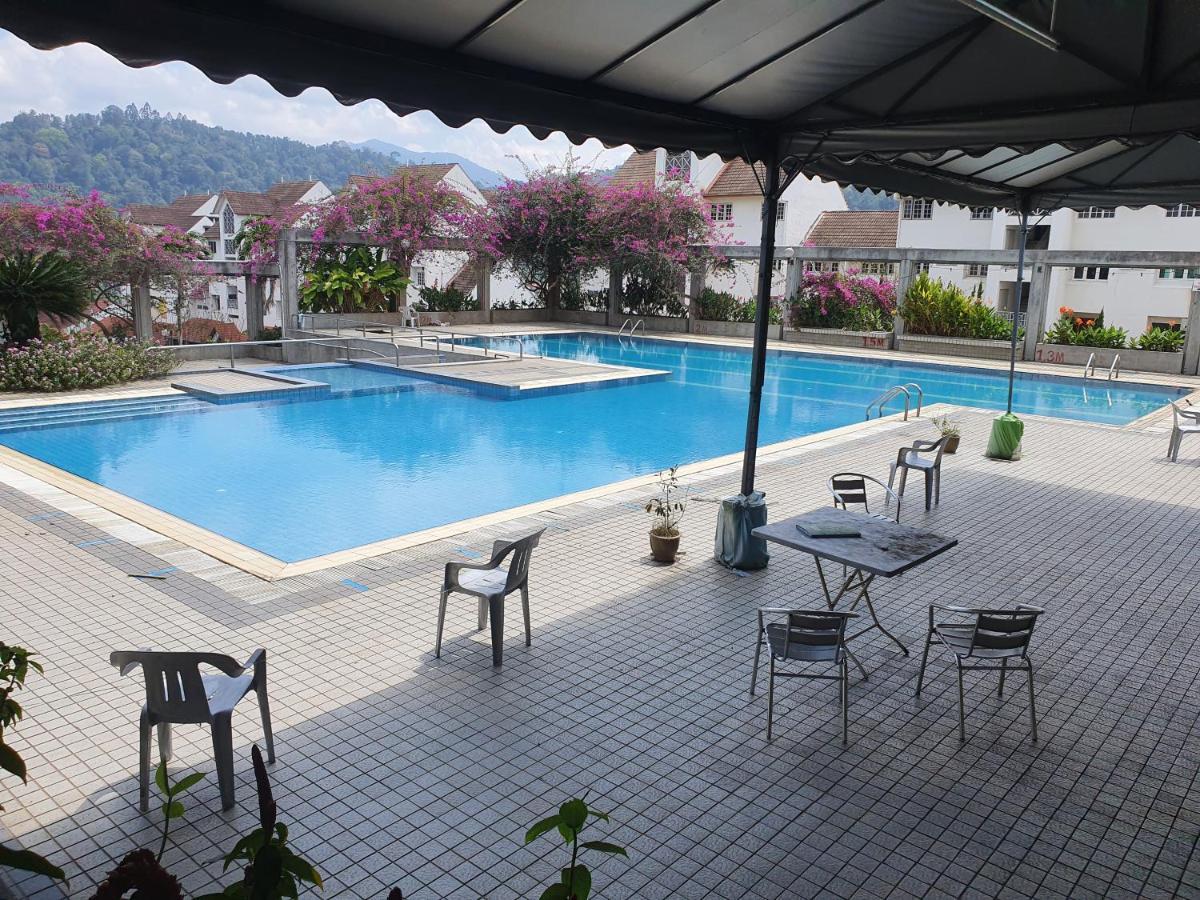 Selesa Hillhomes Golf Resort - P4L1U Бентонг Экстерьер фото